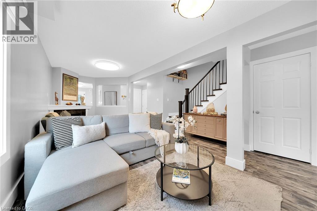 Photo 11 of 5129 Lampman Avenue, Burlington ON