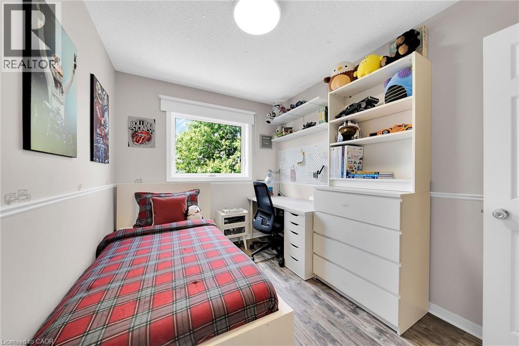 Photo 26 of 5129 Lampman Avenue, Burlington ON