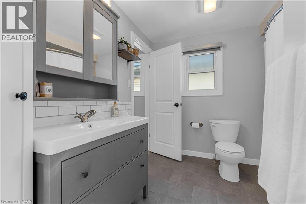 Photo 21 of 1500 Riley Avenue, Burlington ON