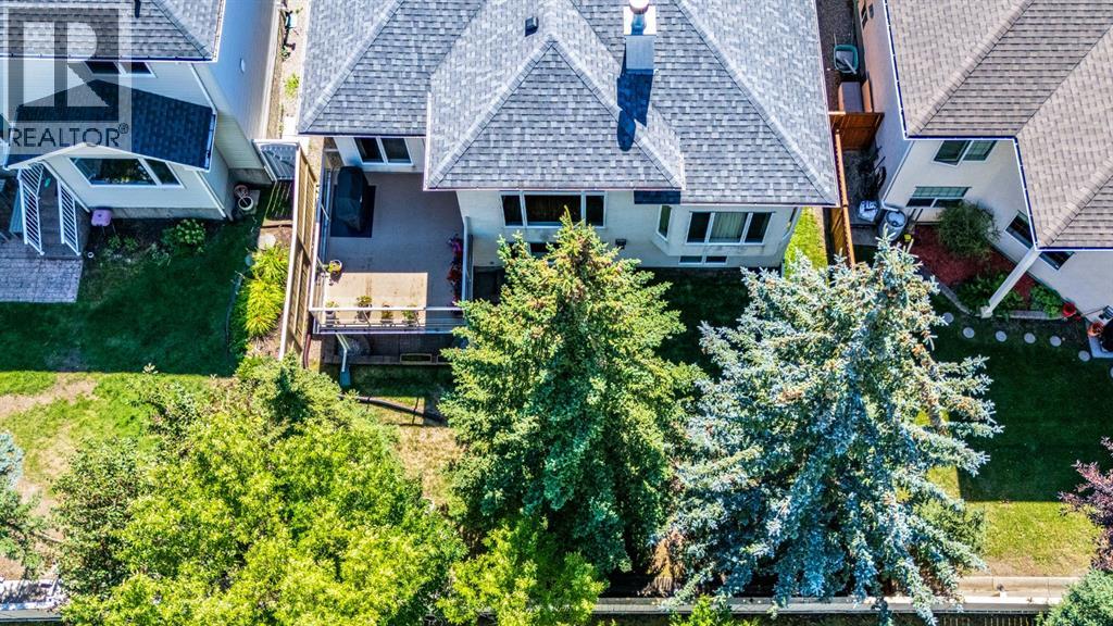 Single Family House Bungalow for Sale in  Simcoe Crescent SW Signal Hill Calgary 