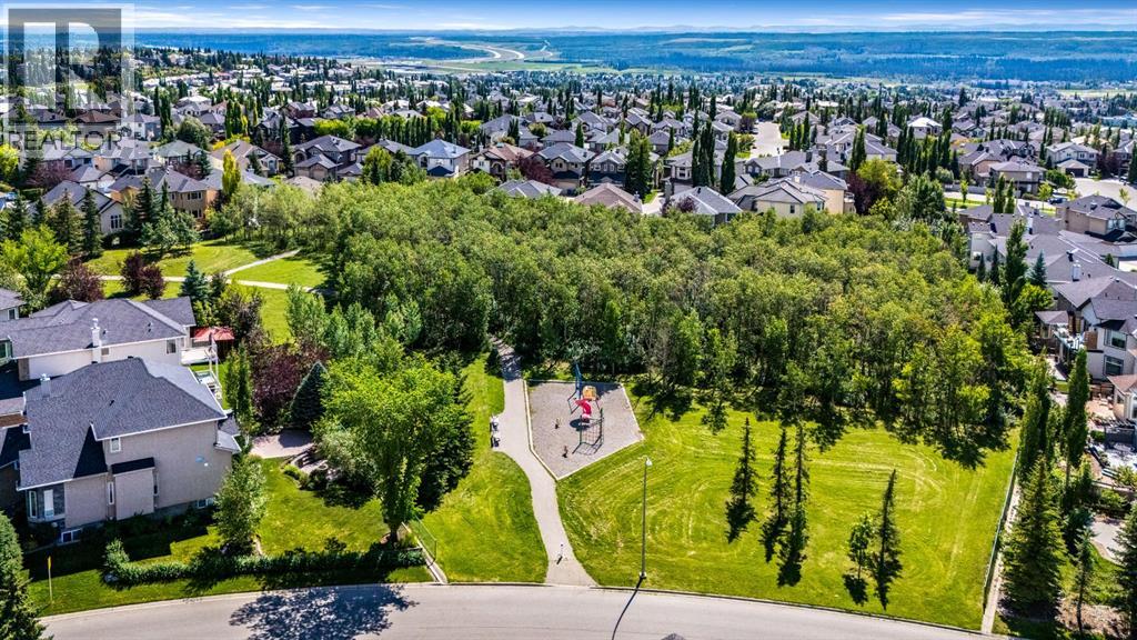 Single Family House Bungalow for Sale in  Simcoe Crescent SW Signal Hill Calgary 