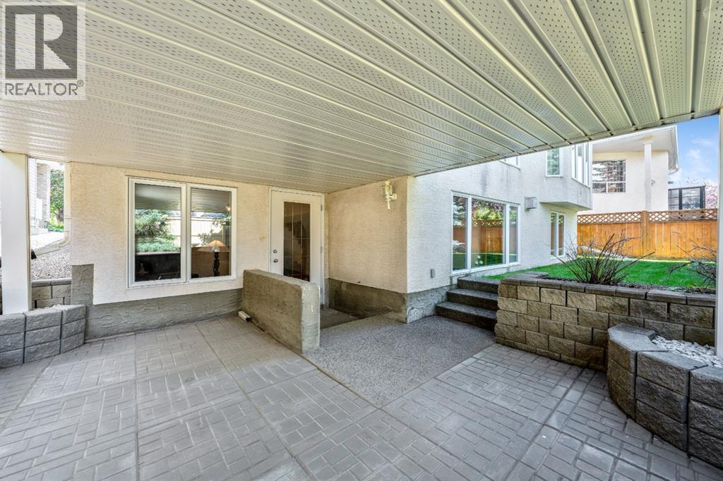 Single Family House Bungalow for Sale in  Simcoe Crescent SW Signal Hill Calgary 