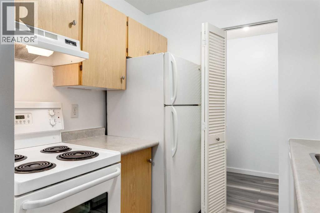 Single Family House for Sale in A  A Street SW Kingsland Calgary 