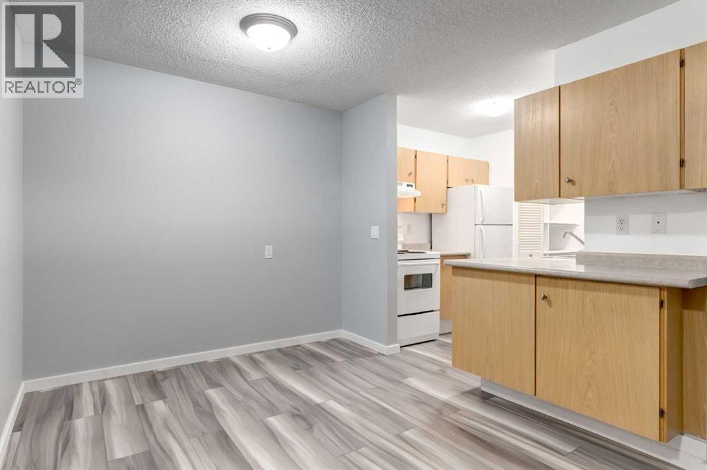 Single Family House for Sale in A  A Street SW Kingsland Calgary 