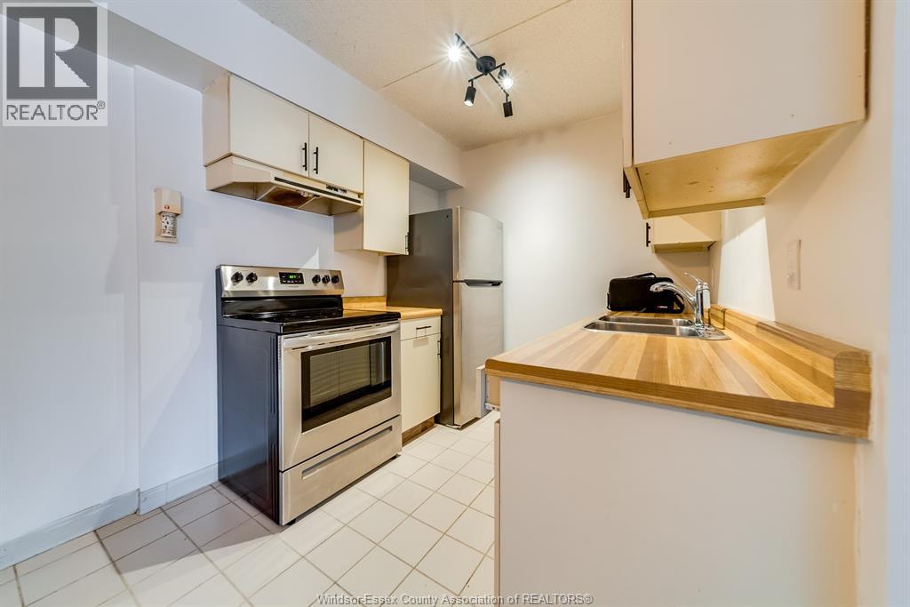 Photo 11 of 3355 Sandwich Street Unit 207, Windsor ON