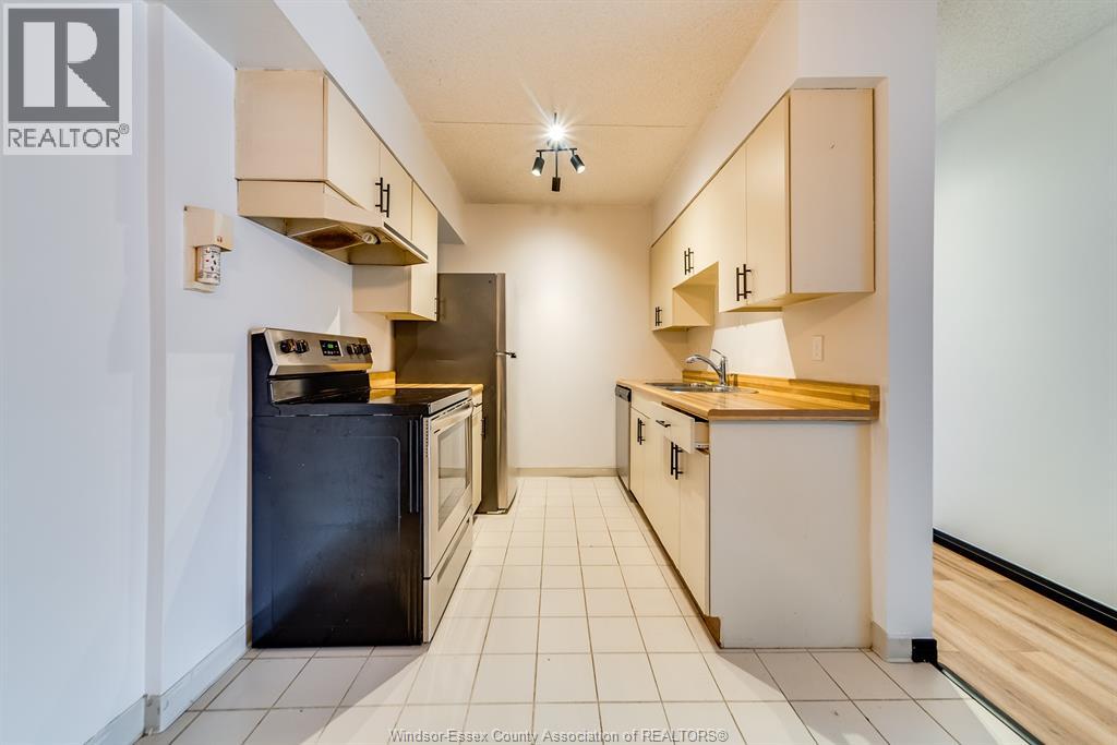 Photo 12 of 3355 Sandwich Street Unit 207, Windsor ON
