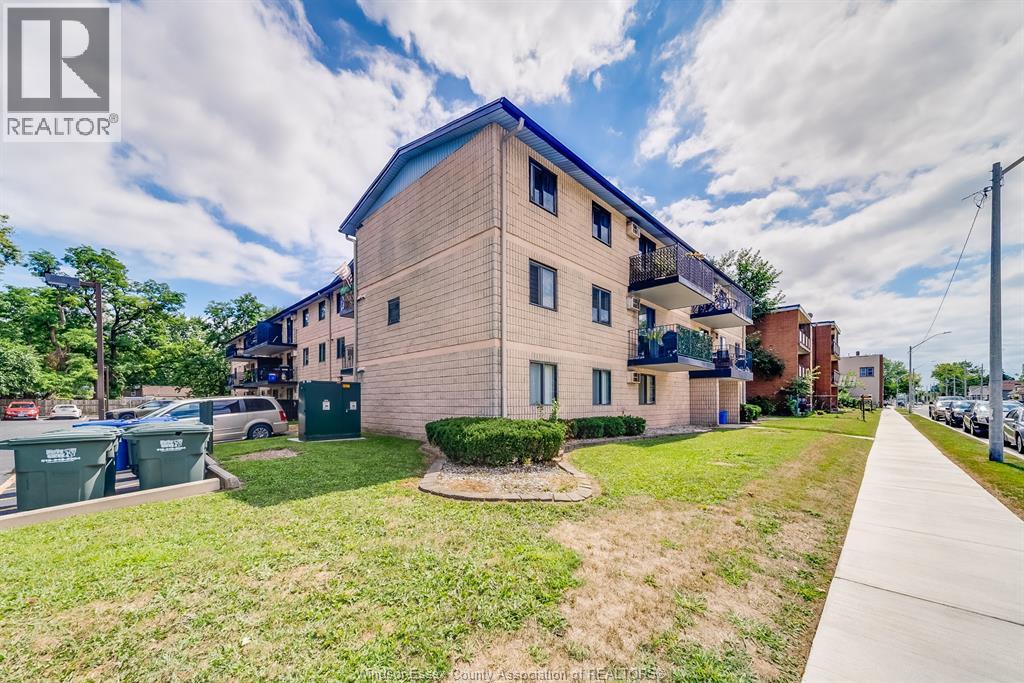 Photo 27 of 3355 Sandwich Street Unit 207, Windsor ON