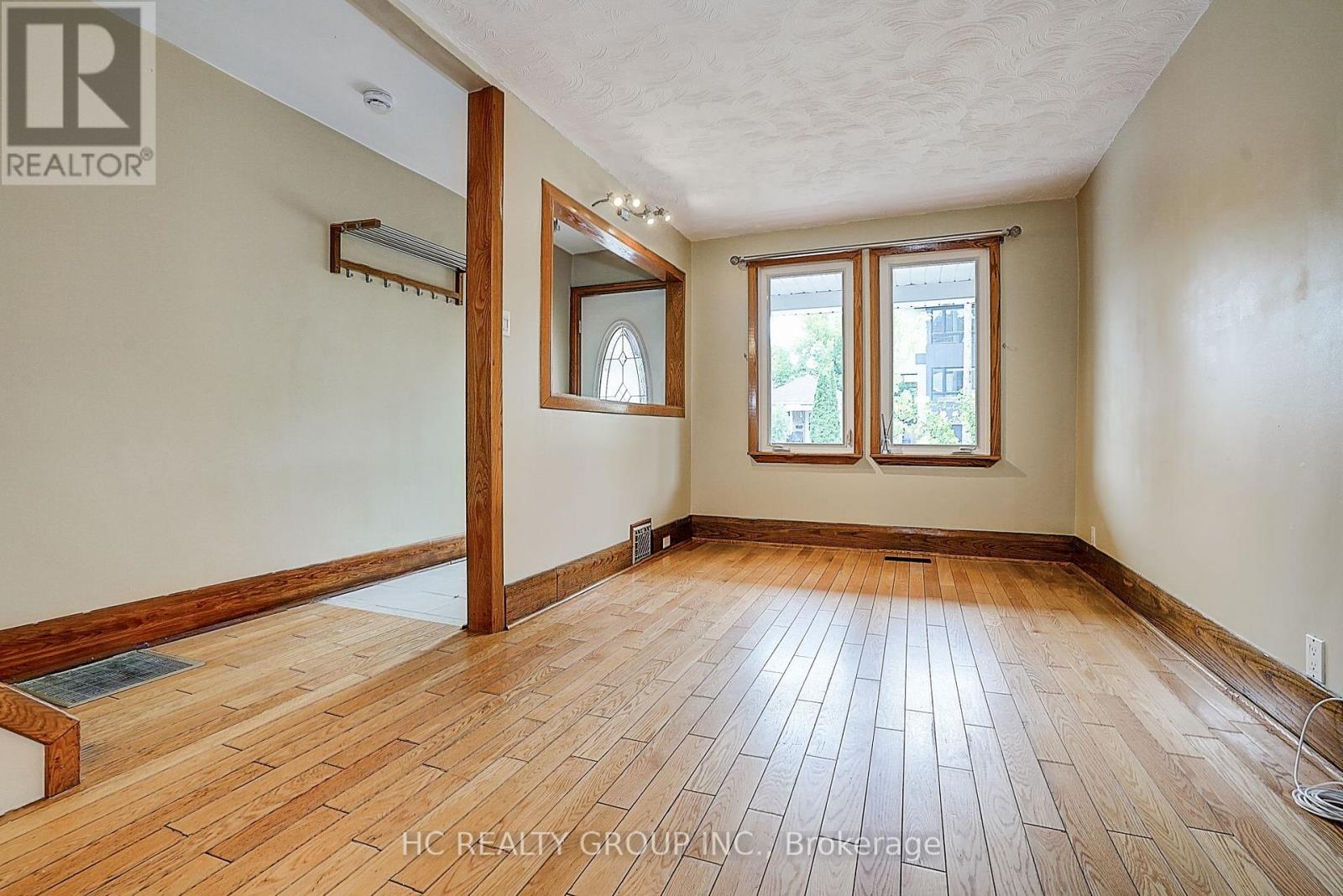 Photo 5 of 116 Holborne Avenue, Toronto ON