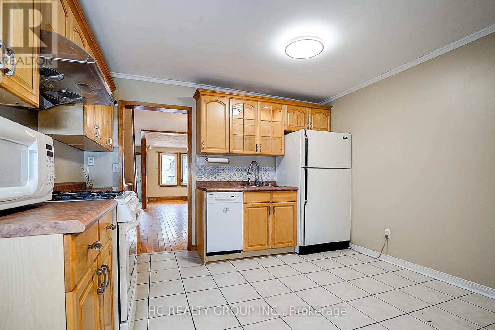 Photo 31 of 116 Holborne Avenue, Toronto ON