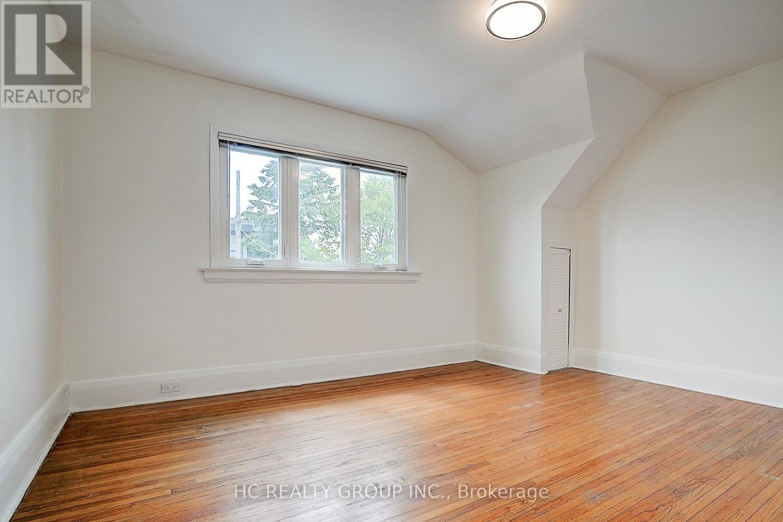 Photo 21 of 116 Holborne Avenue, Toronto ON