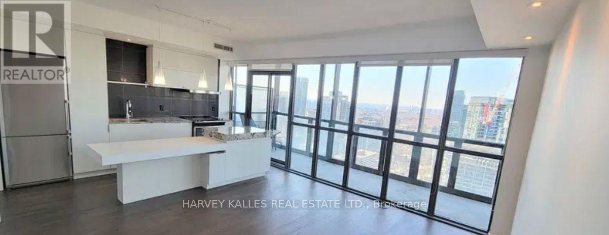 Photo 2 of 4505 101 Charles Street E, Toronto ON