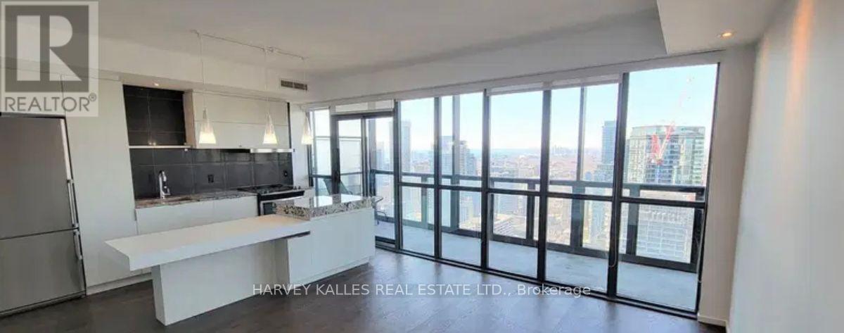Photo 3 of 4505 101 Charles Street E, Toronto ON