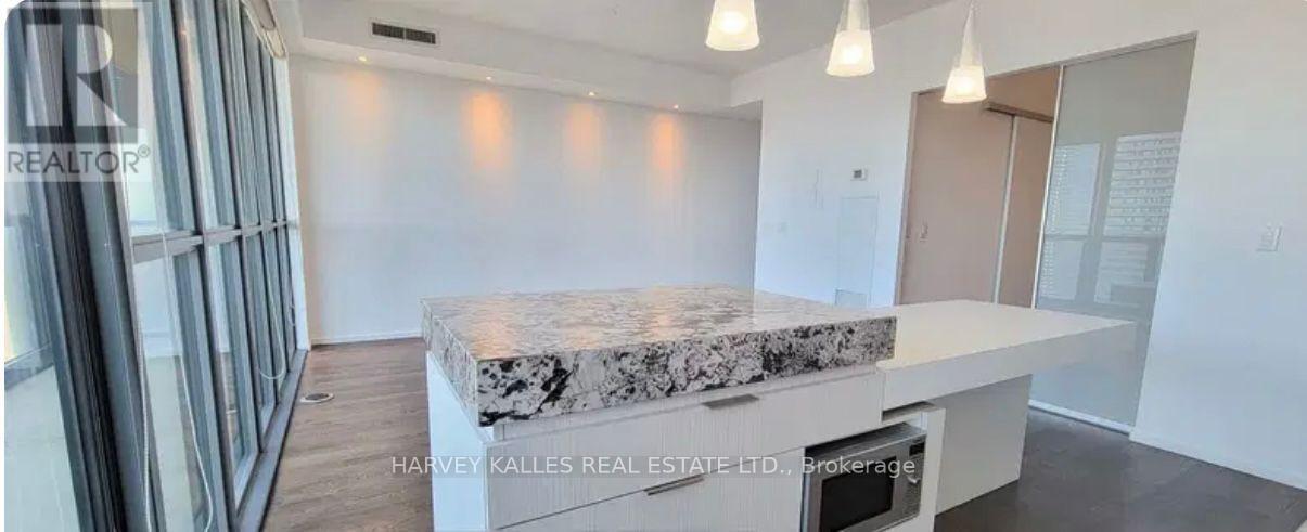 Photo 6 of 4505 101 Charles Street E, Toronto ON