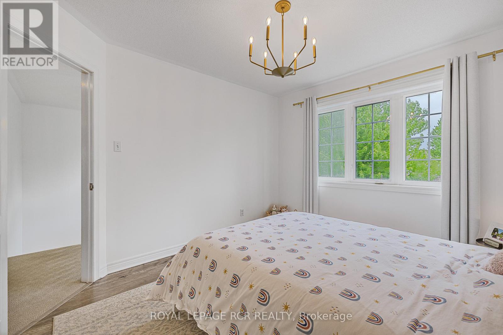 Photo 21 of 4 Caseton Crescent, Uxbridge ON