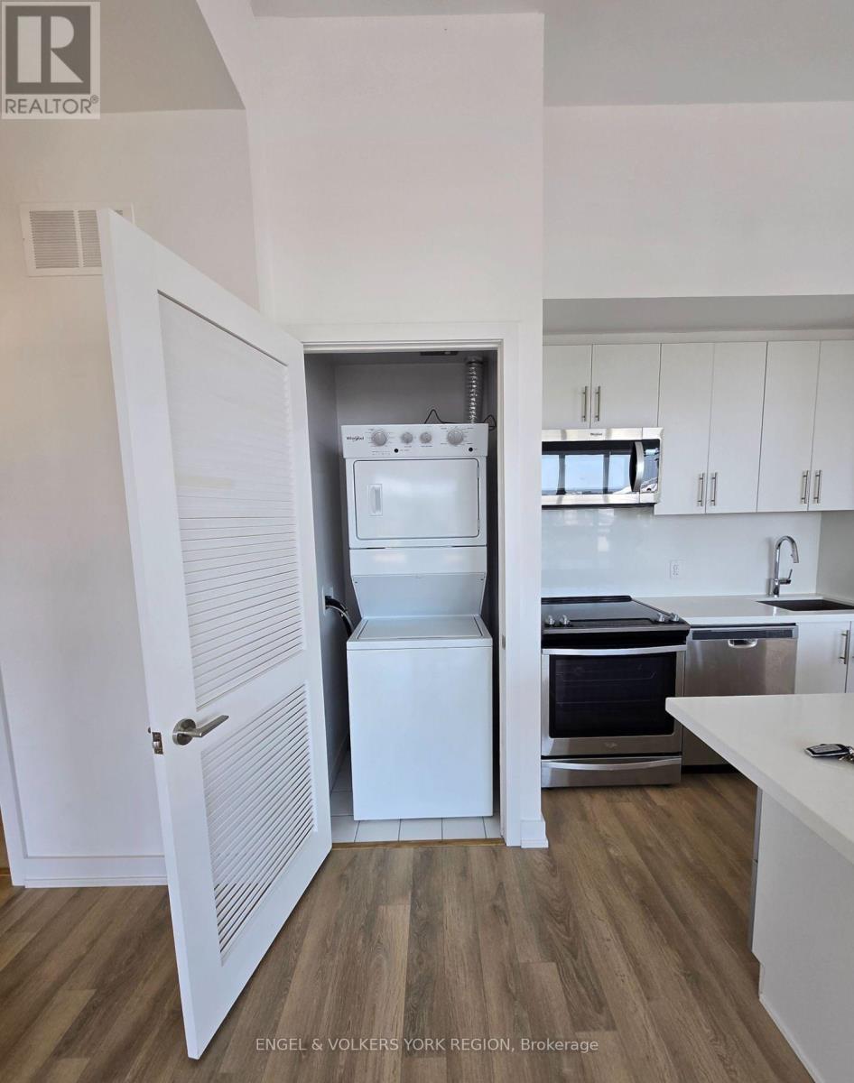 Photo 20 of 127 331 Broward Way S, Innisfil ON