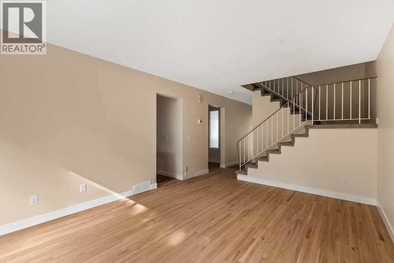 Single Family House for Sale in   Palliser Drive SW Oakridge Calgary 