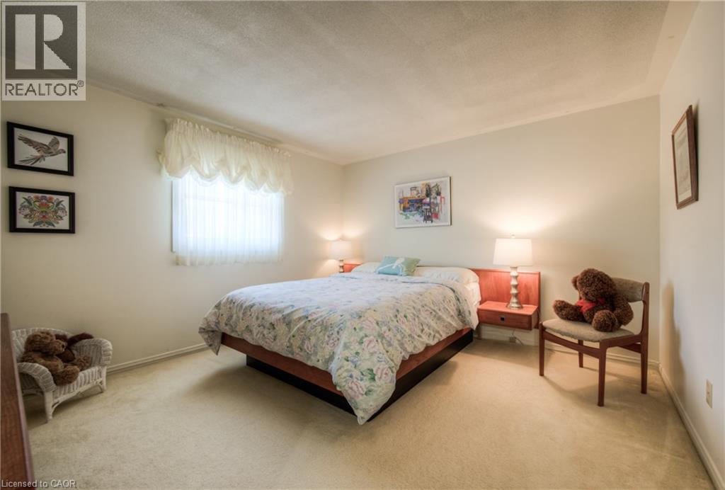 Photo 22 of 8 Ashley Court, Kitchener ON