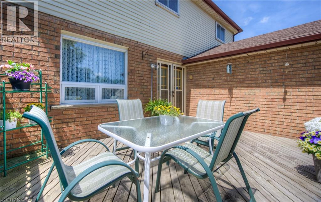 Photo 36 of 8 Ashley Court, Kitchener ON