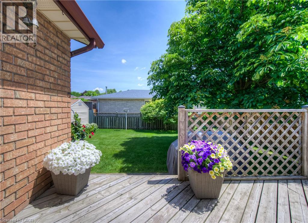 Photo 38 of 8 Ashley Court, Kitchener ON
