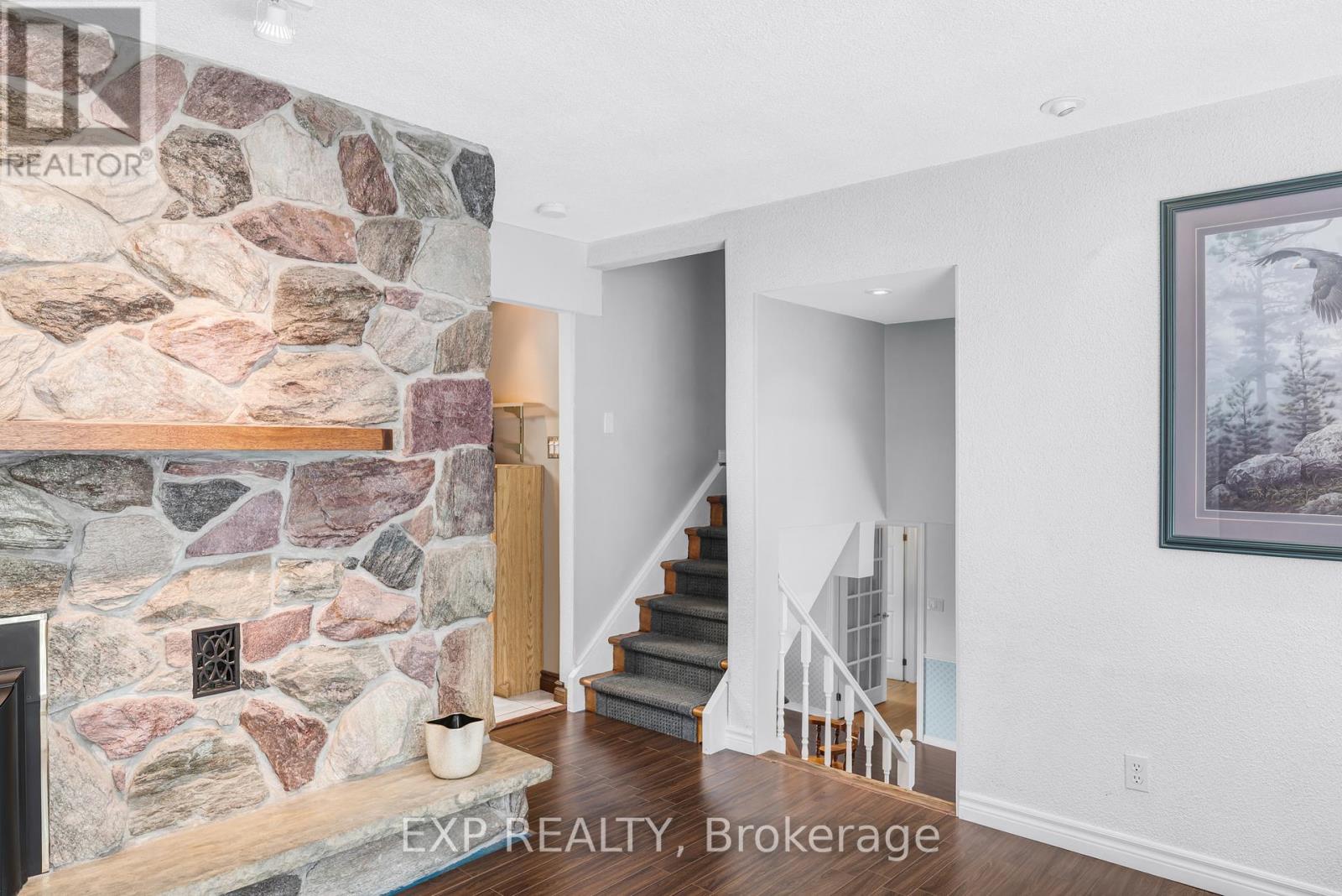 Photo 10 of 3990 Mount Albert Road, East Gwillimbury ON