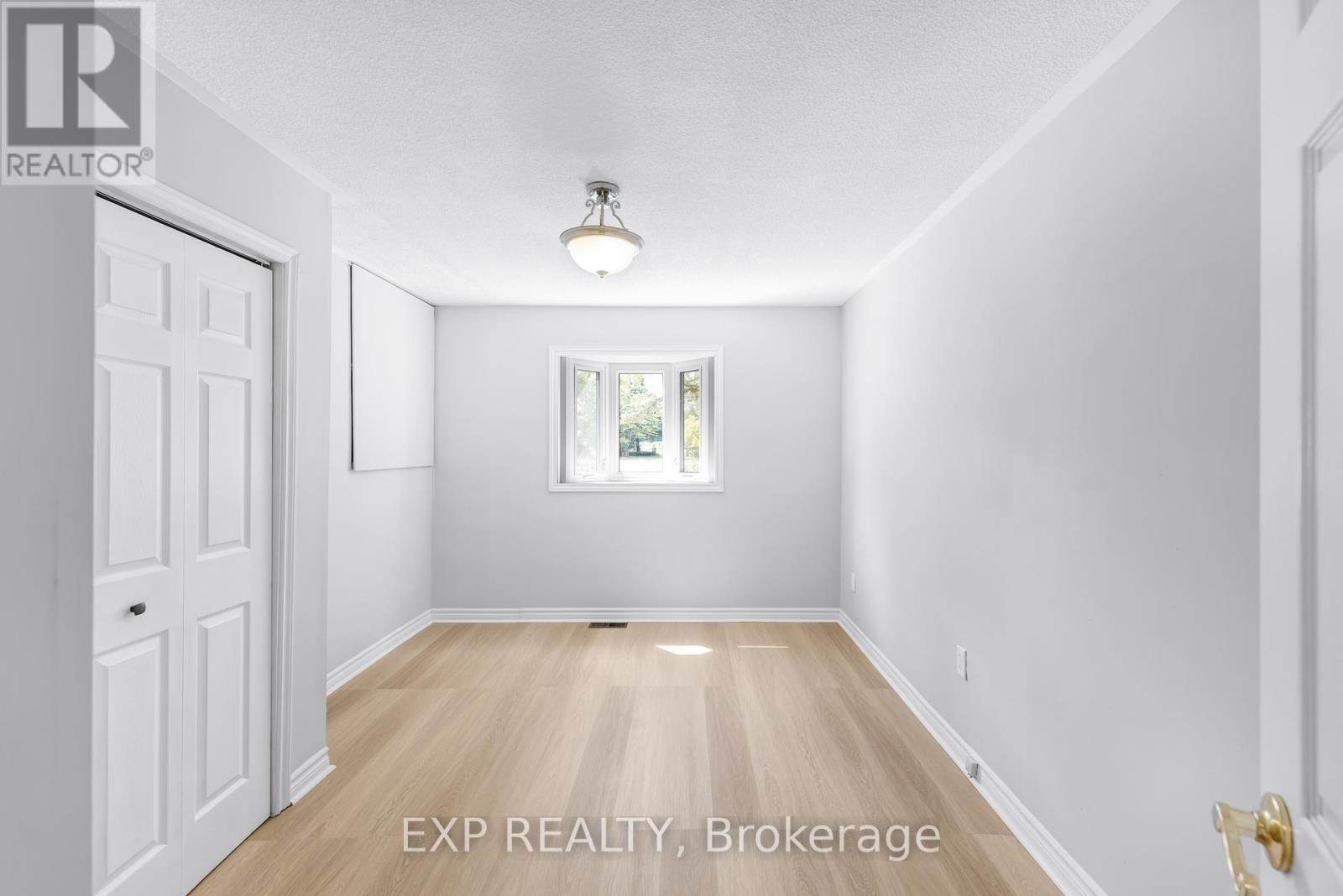 Photo 24 of 3990 Mount Albert Road, East Gwillimbury ON