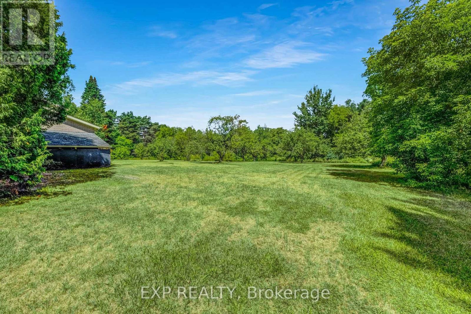 Photo 36 of 3990 Mount Albert Road, East Gwillimbury ON