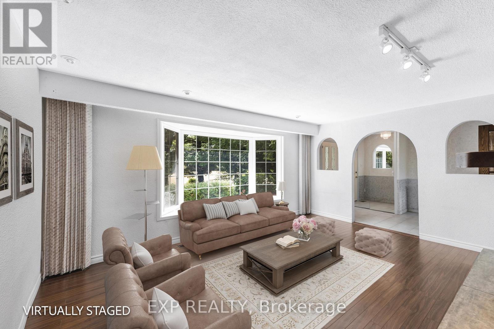 Photo 6 of 3990 Mount Albert Road, East Gwillimbury ON