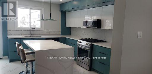 Photo 14 of 355 Hollywood Drive, Georgina ON