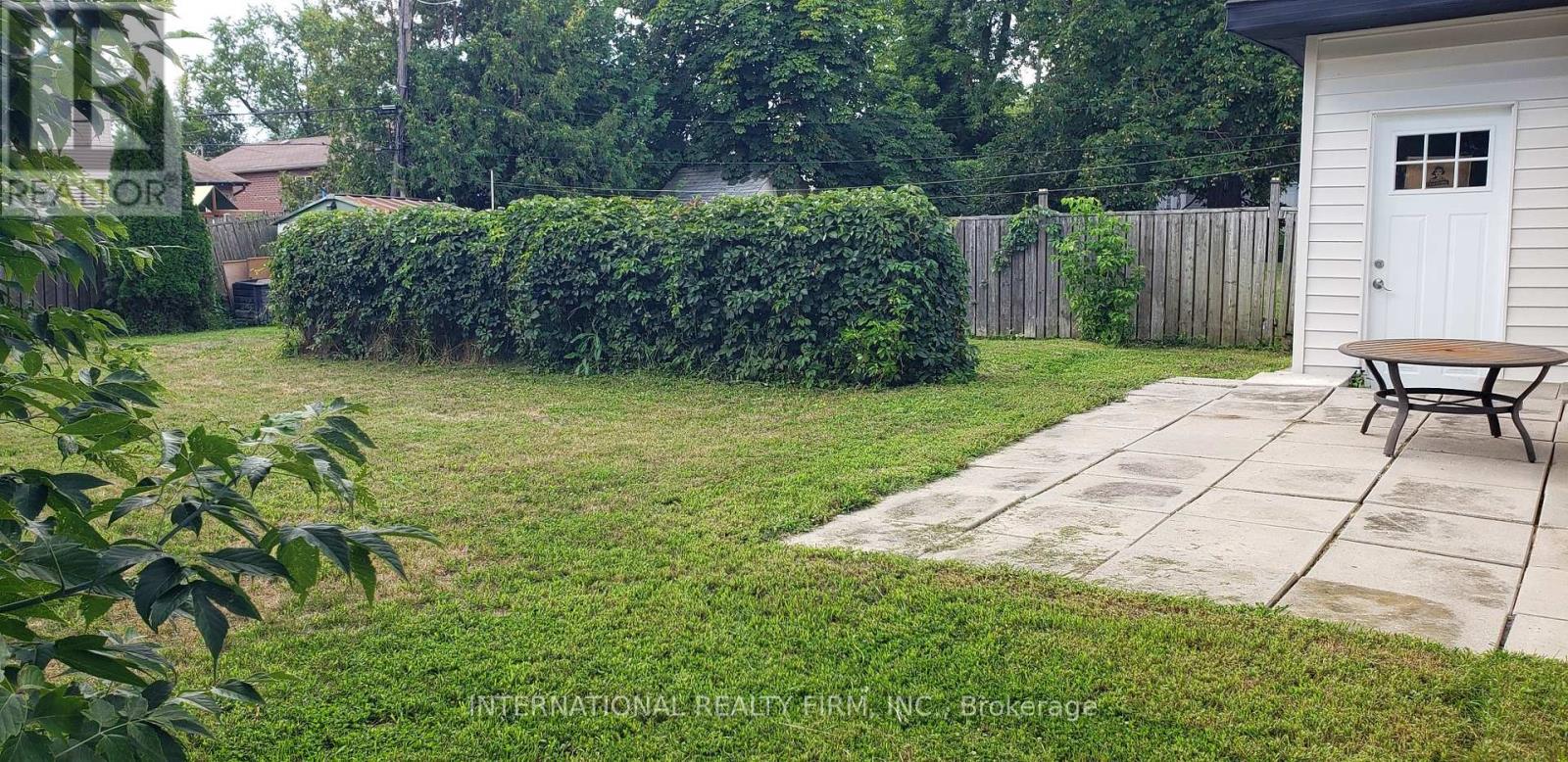 Photo 28 of 355 Hollywood Drive, Georgina ON