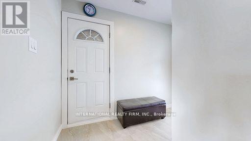 Photo 7 of 355 Hollywood Drive, Georgina ON