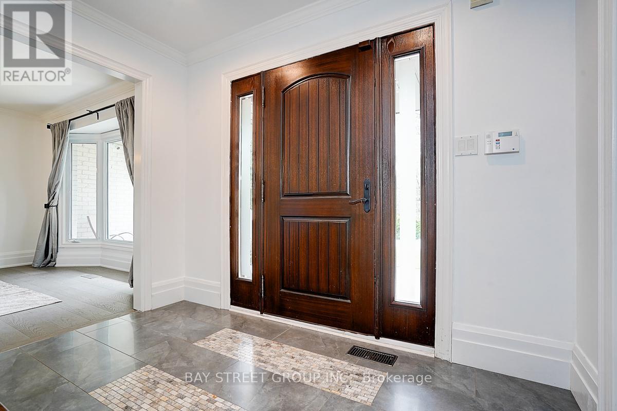 Photo 18 of 2 Riverview Road, Markham ON