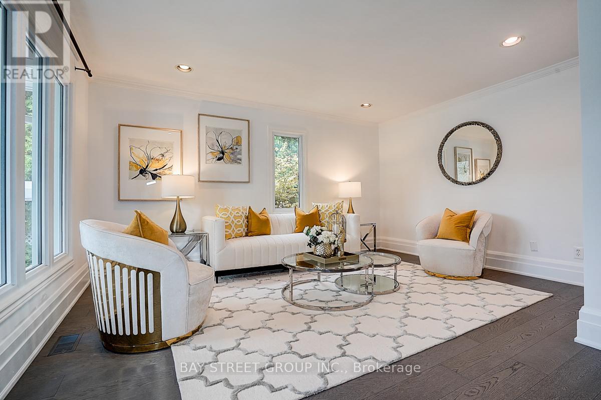 Photo 17 of 2 Riverview Road, Markham ON