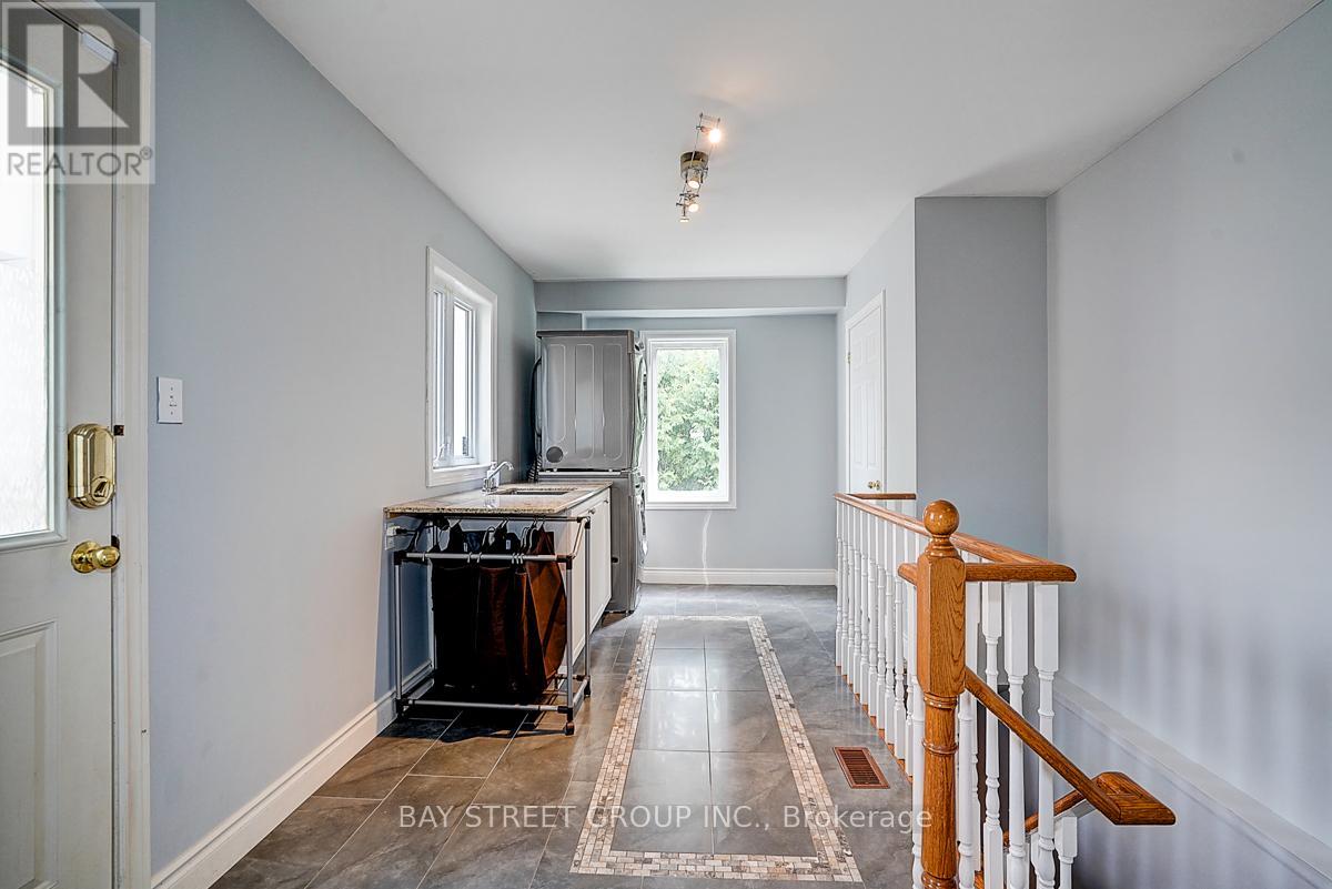 Photo 25 of 2 Riverview Road, Markham ON