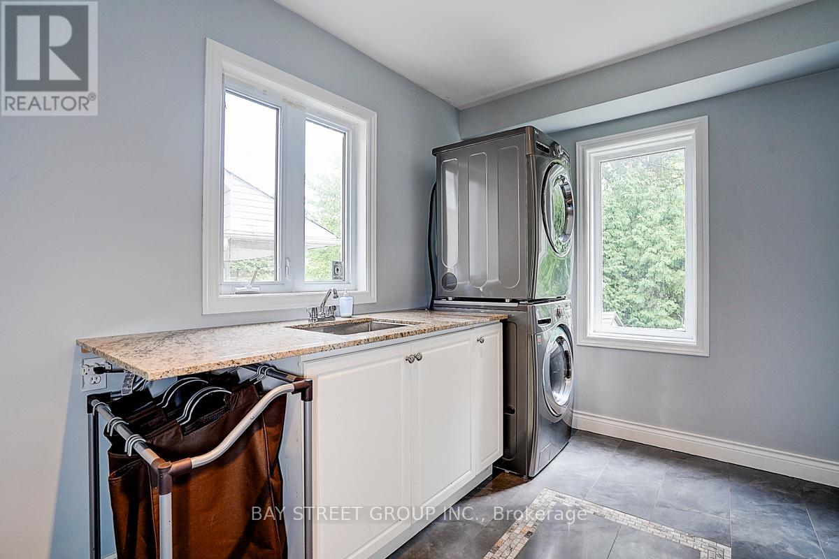 Photo 33 of 2 Riverview Road, Markham ON