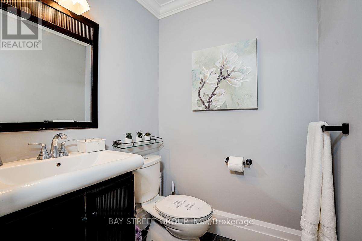 Photo 12 of 2 Riverview Road, Markham ON