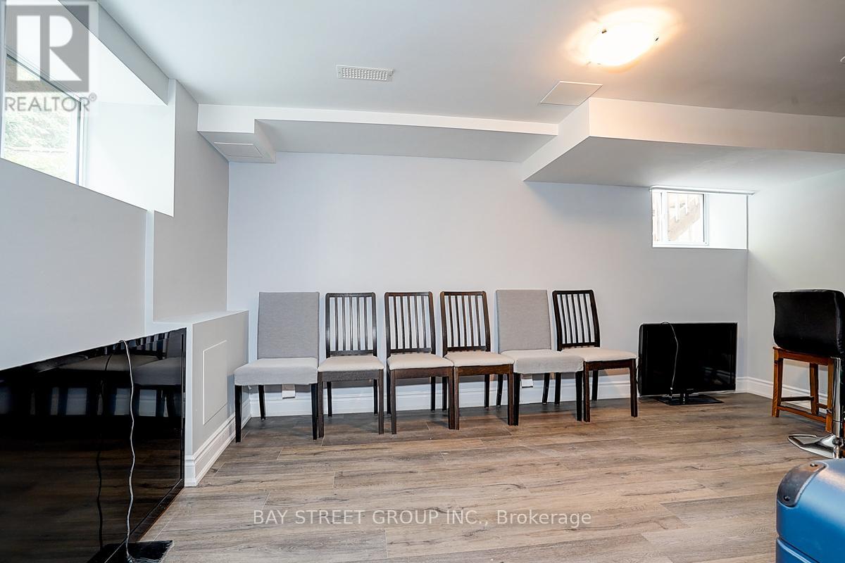 Photo 46 of 2 Riverview Road, Markham ON