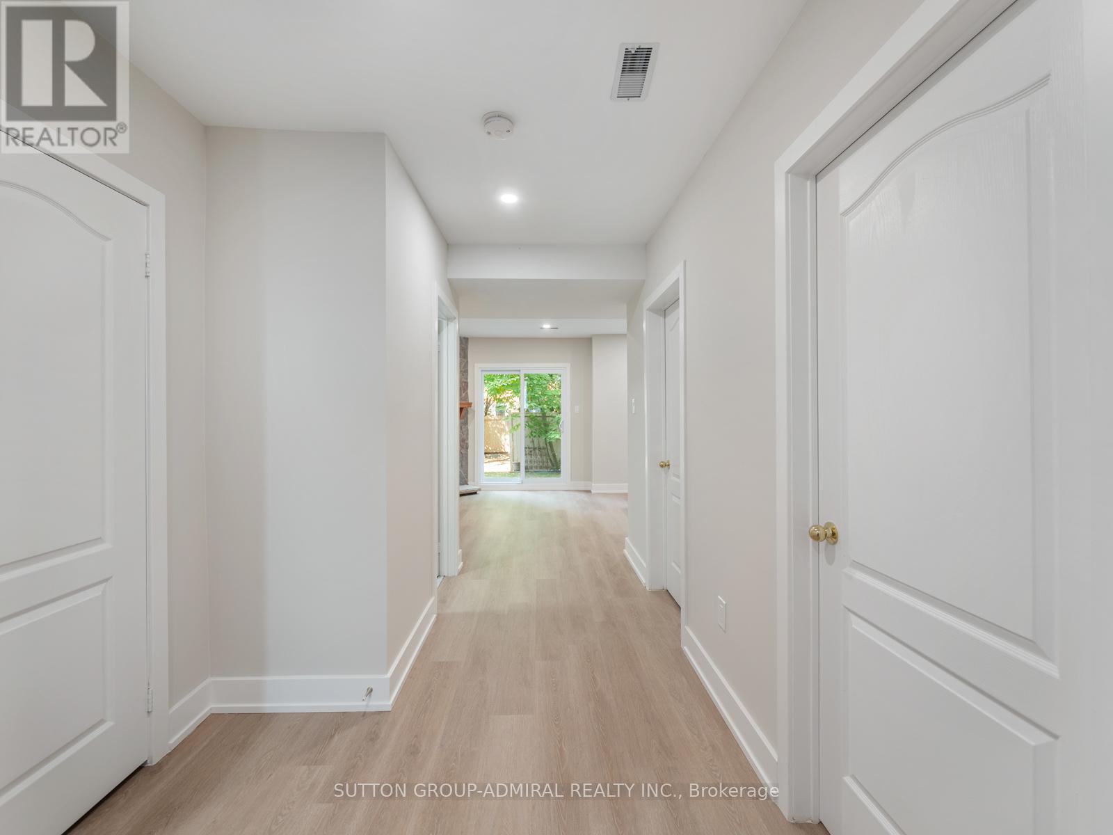 Photo 22 of 12 Tova Place, Vaughan ON