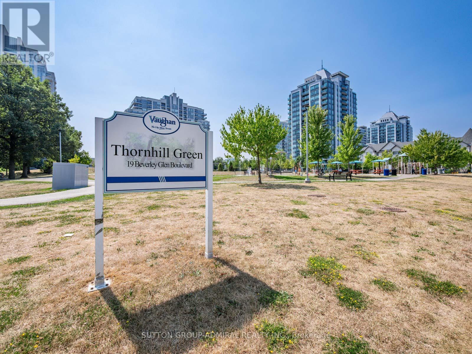 Photo 36 of 12 Tova Place, Vaughan ON