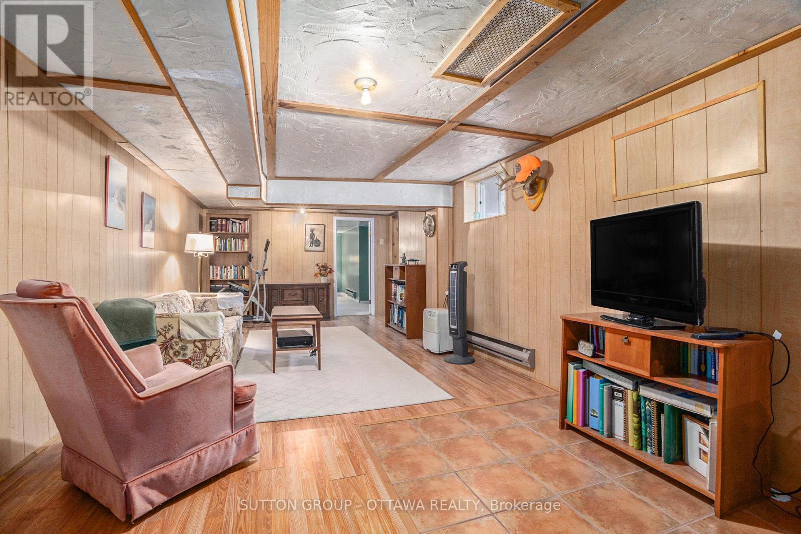 Photo 17 of 16 5620 Rockdale Road, Ottawa ON