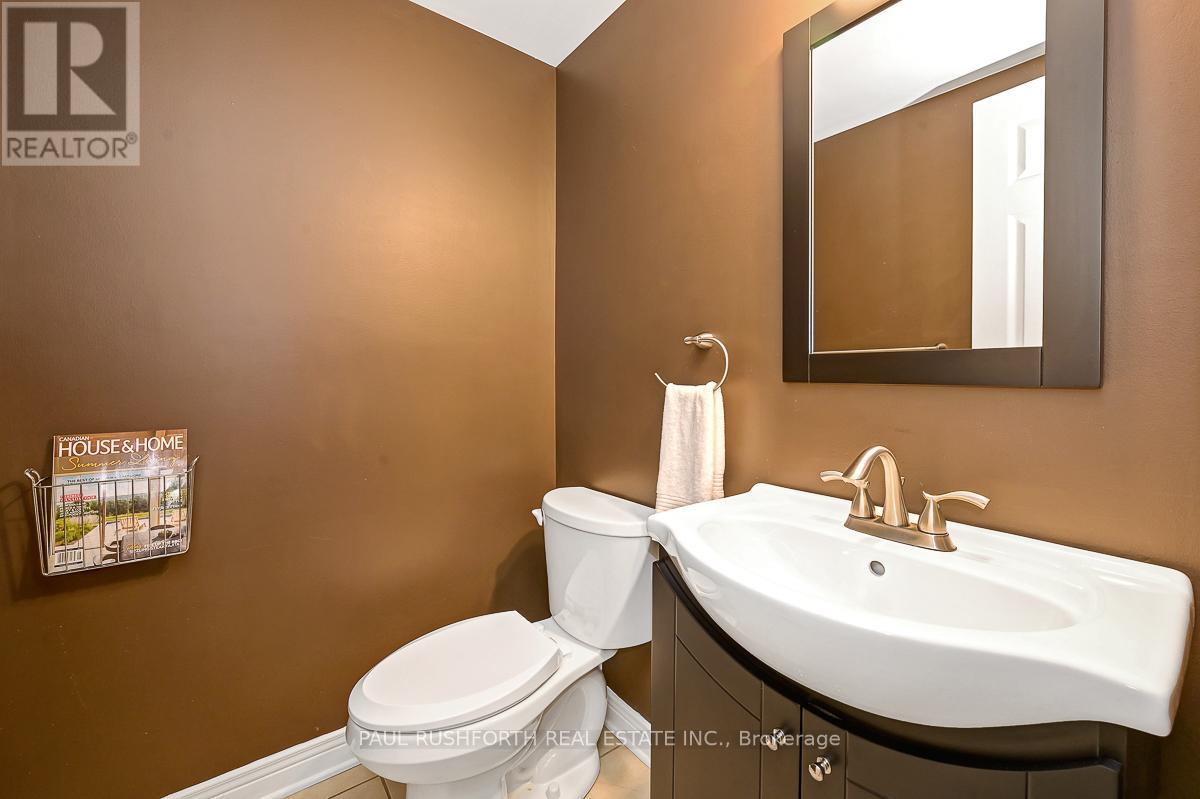 Photo 18 of 91 Banchory Crescent S, Ottawa ON