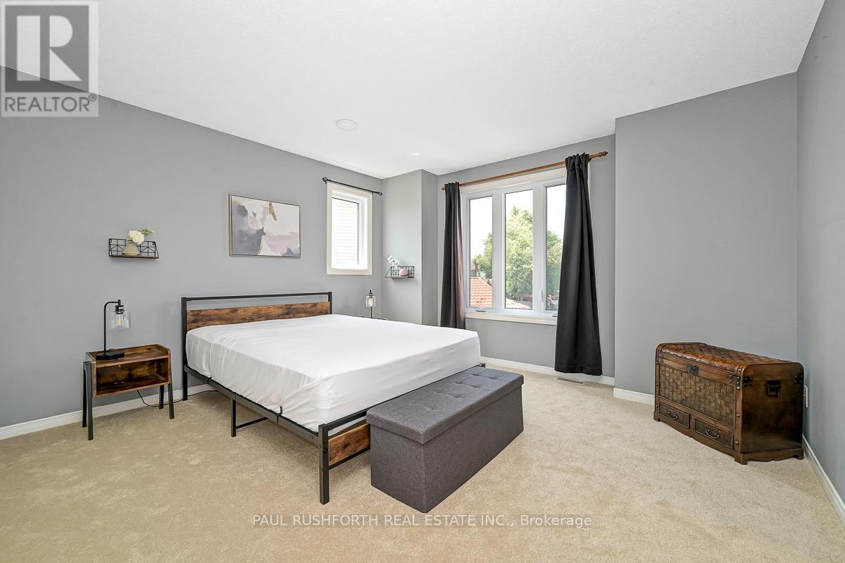 Photo 19 of 91 Banchory Crescent S, Ottawa ON