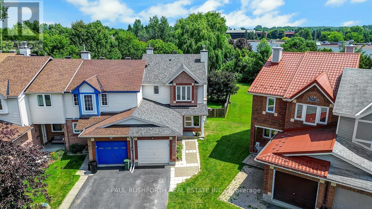Photo 39 of 91 Banchory Crescent S, Ottawa ON