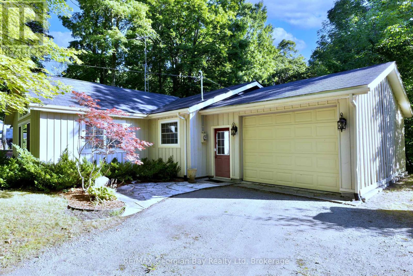 Photo 19 of 133 Timcourt Drive, Tiny ON