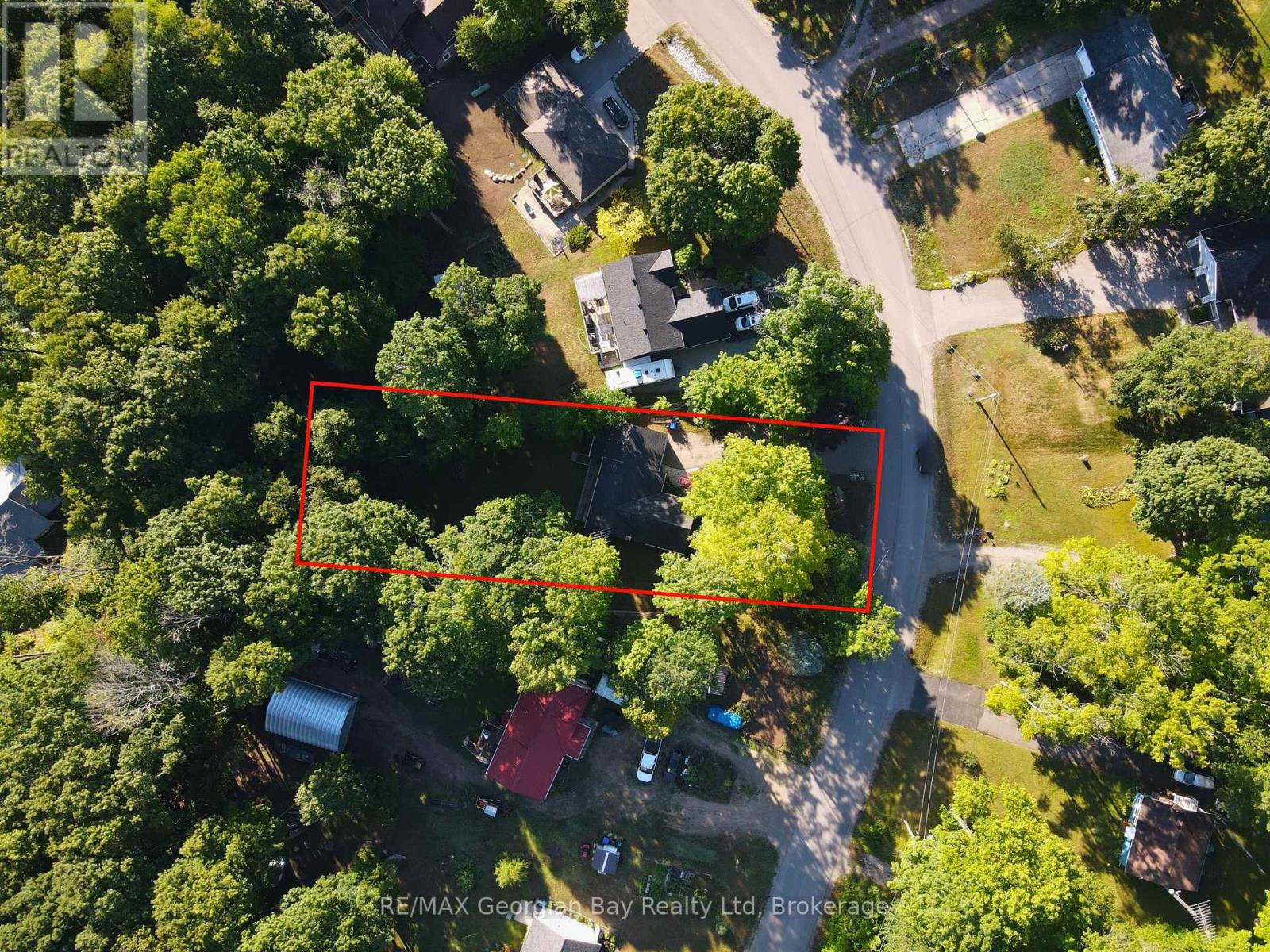 Photo 42 of 133 Timcourt Drive, Tiny ON