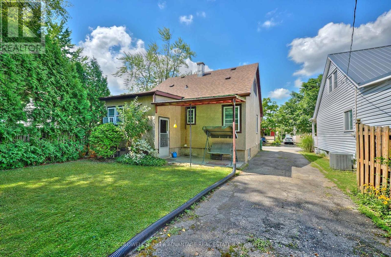 Photo 25 of 144 Dunkirk Road, Welland ON