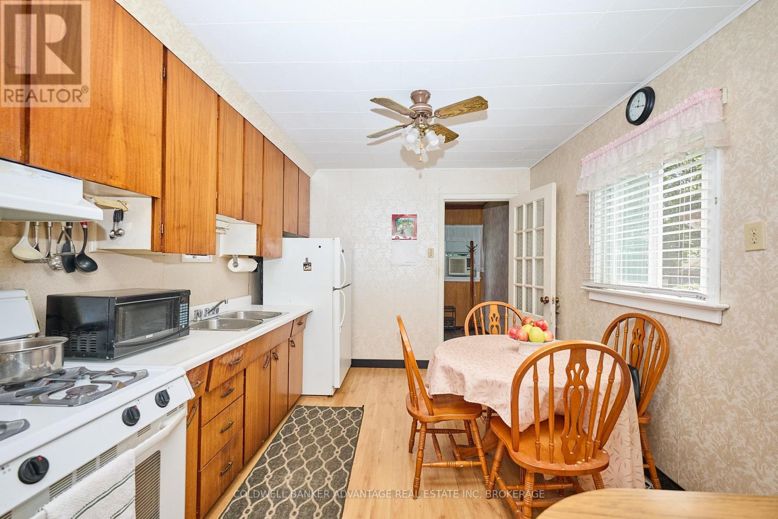Photo 7 of 144 Dunkirk Road, Welland ON