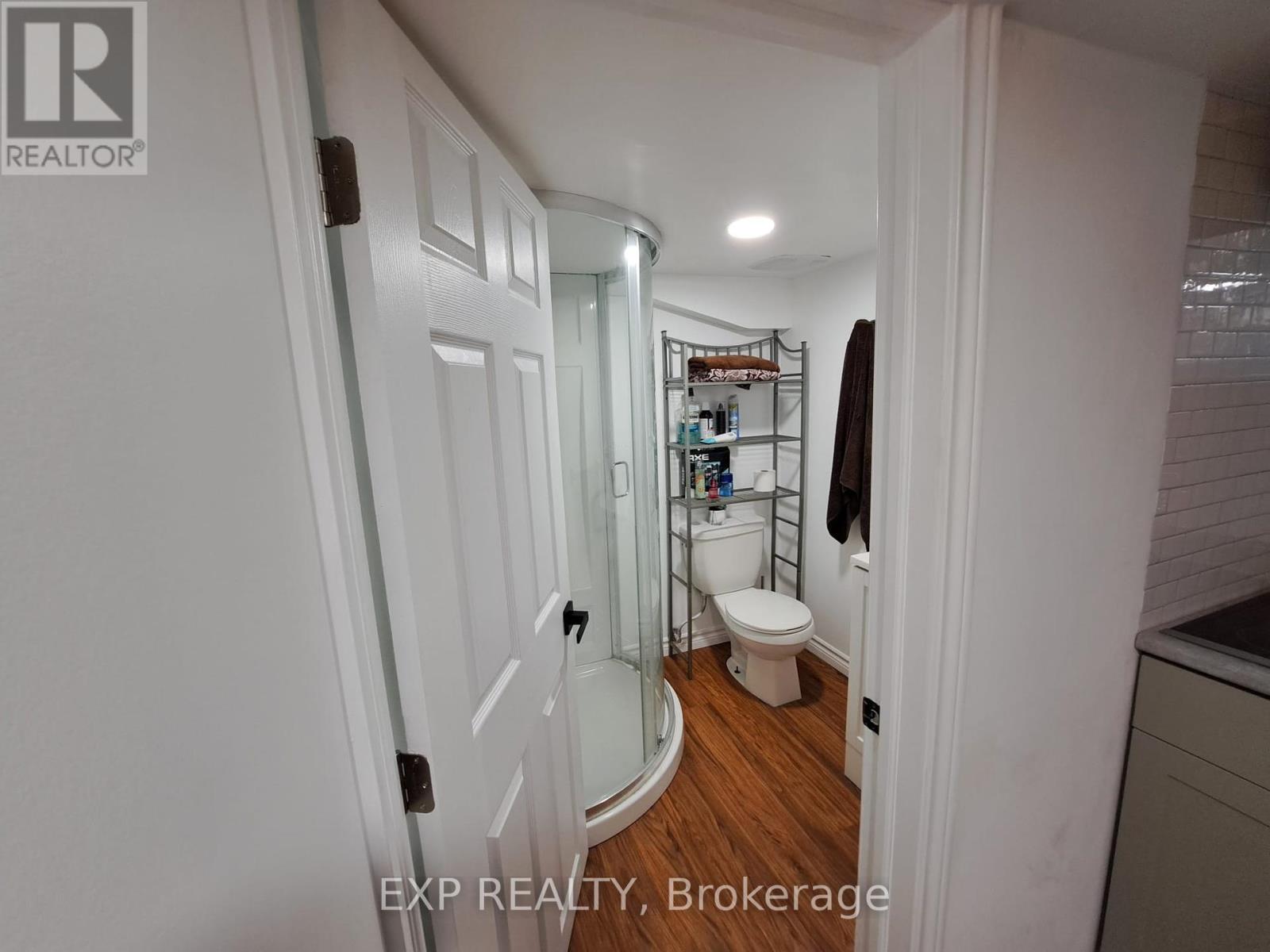 Photo 36 of 41 Kent Street, Welland ON