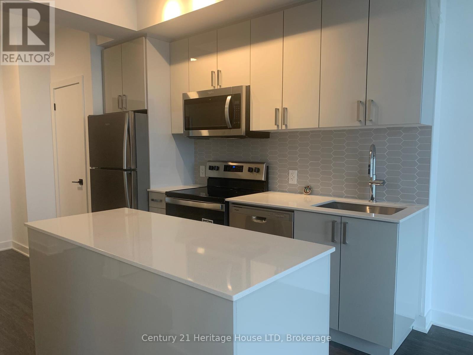 Photo 18 of 1013 2782 Barton Street, Hamilton ON