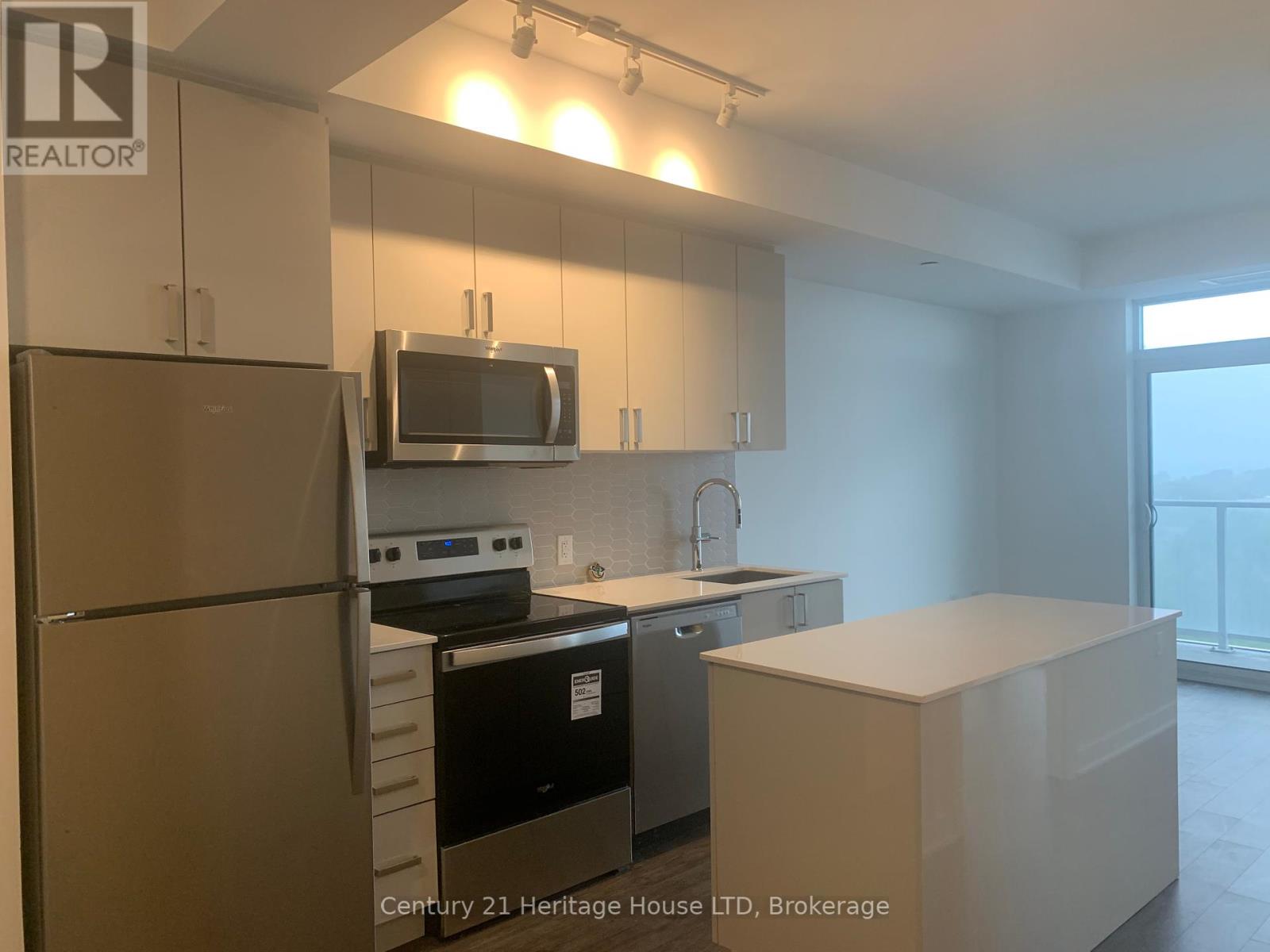 Photo 4 of 1013 2782 Barton Street, Hamilton ON