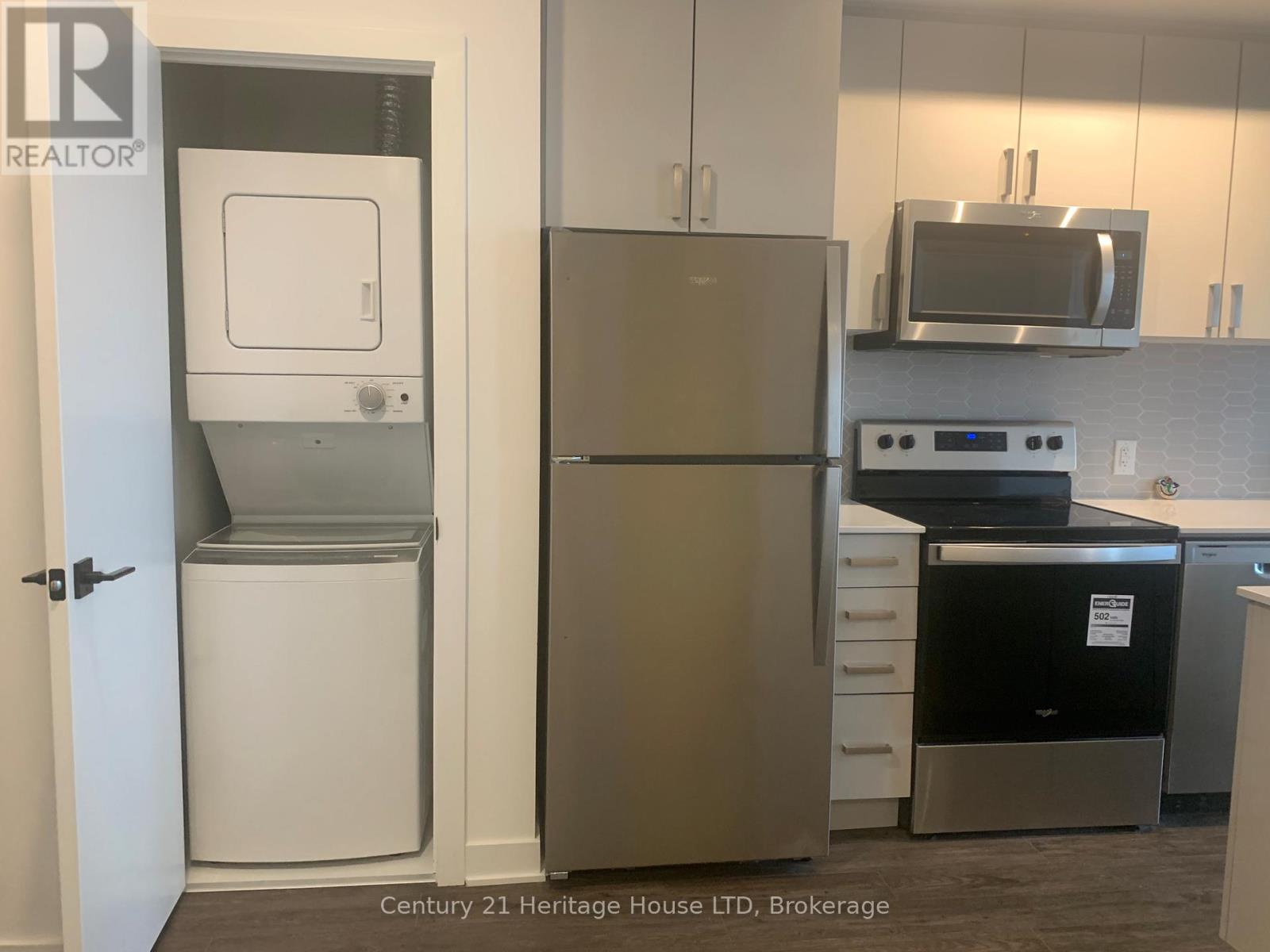 Photo 5 of 1013 2782 Barton Street, Hamilton ON